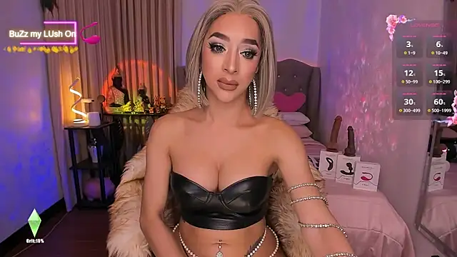 Dream Goddess online show from February 19, 7:28 am