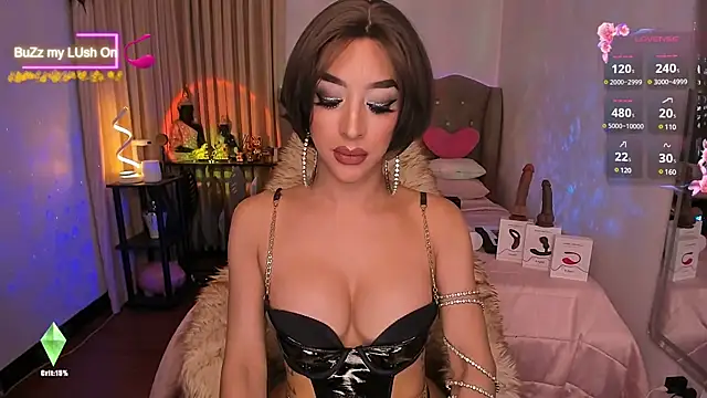 Dream Goddess online show from February 20, 9:00 am