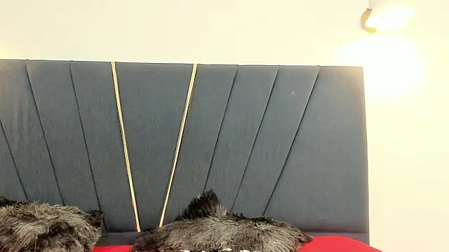 Snapshot of jhos_cum23 chatting on April 8, 3:50 am jhos cum23 online show from April 8, 3:50 am