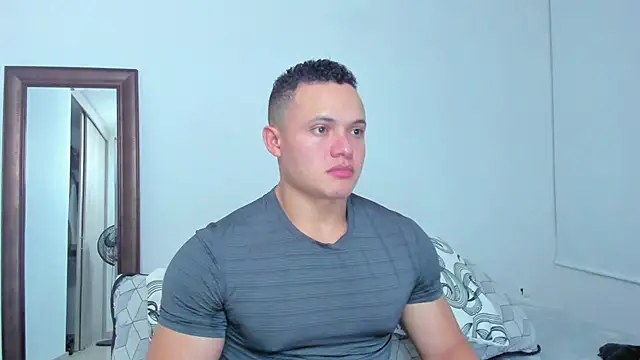 KingLevi01 online show from April 5, 1:47 am