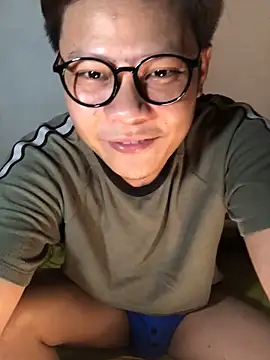 Snapshot of datnguyenvn chatting on April 23, 6:43 pm datnguyenvn online show from April 23, 6:43 pm