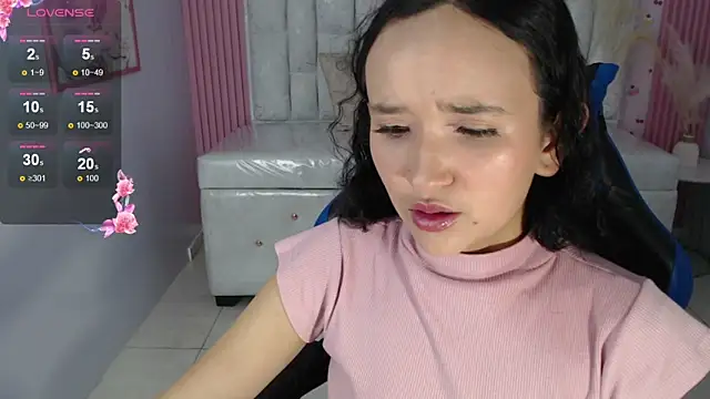 bella vibess s online show from November 5, 8:20 pm