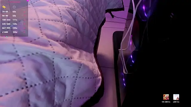 Ambeer fox  online show from April 4, 1:08 pm