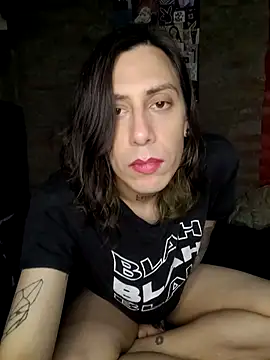 deniagomez69 online show from October 4, 4:21 am