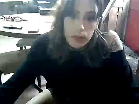 deniagomez69 online show from March 21, 7:17 pm