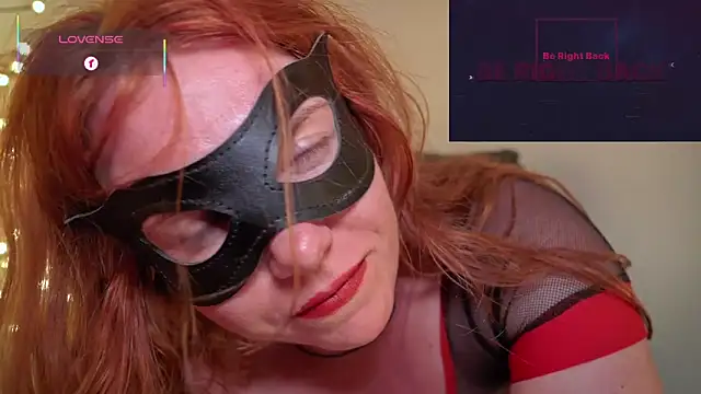 GingerAleMILF online show from March 24, 8:41 am