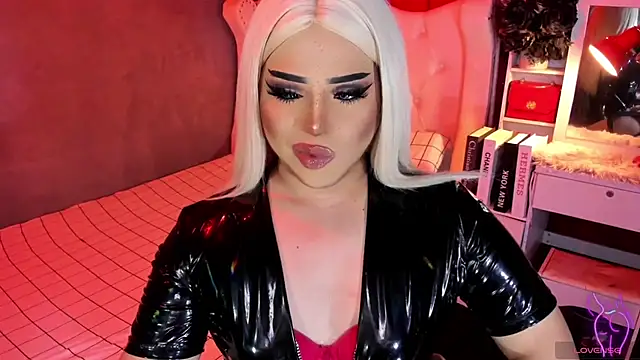 Snapshot of gordeushotcummer chatting on December 5, 4:58 pm gordeushotcummer online show from December 5, 4:58 pm