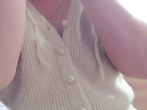 Ami 8x online show from March 13, 10:11 am