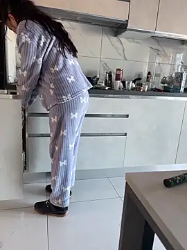 Snapshot of Maialona78 chatting on March 27, 10:26 am Maialona78 online show from March 27, 10:26 am