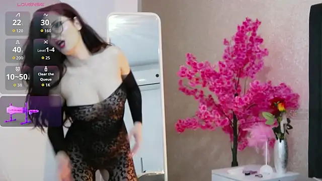 Snapshot of RubbiDark chatting on February 10, 4:05 am RubbiDark online show from February 10, 4:05 am