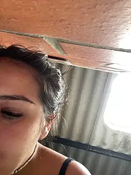 amberbakee online show from November 23, 5:02 pm