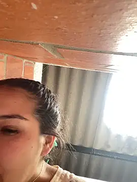 amberbakee online show from December 16, 3:50 pm