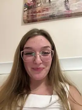 Bellatrisssaa online show from December 16, 4:23 pm