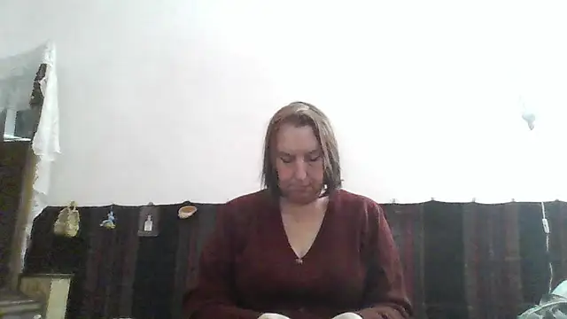 AnnaLive570 online show from April 3, 2:15 pm