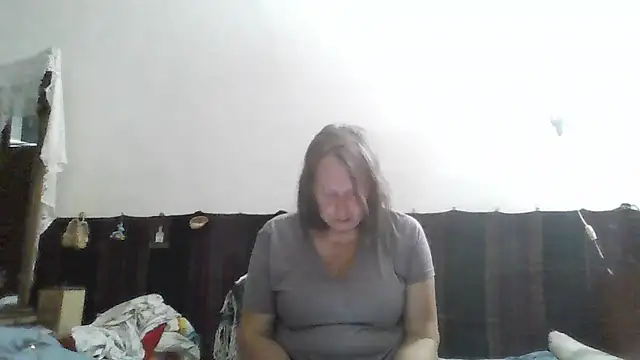 Snapshot of AnnaLive570 chatting on July 8, 3:22 am AnnaLive570 online show from July 8, 3:22 am