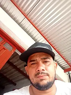 yeffito1 online show from March 10, 6:35 pm