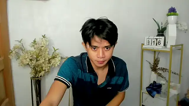 NautyBoyBrazeen 143 online show from September 16, 8:21 pm