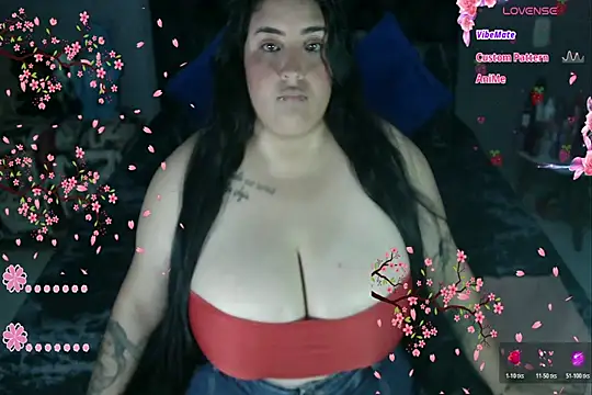 Snapshot of MIIN_JII_1 chatting on April 22, 8:32 pm MIIN JII 1 online show from April 22, 8:32 pm