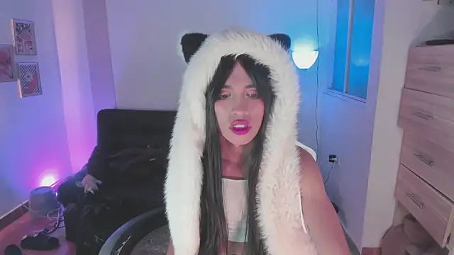 Nikkita Dragon online show from November 30, 2:15 am