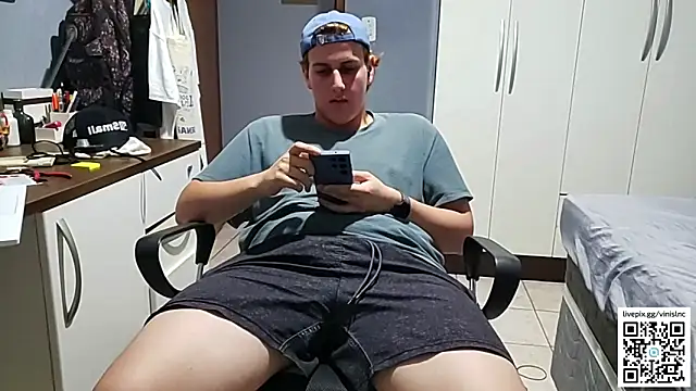 vinialnc online show from October 4, 12:30 am