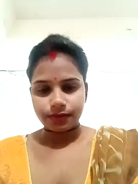 Snapshot of Km_shilpa chatting on December 16, 5:45 am Km shilpa online show from December 16, 5:45 am