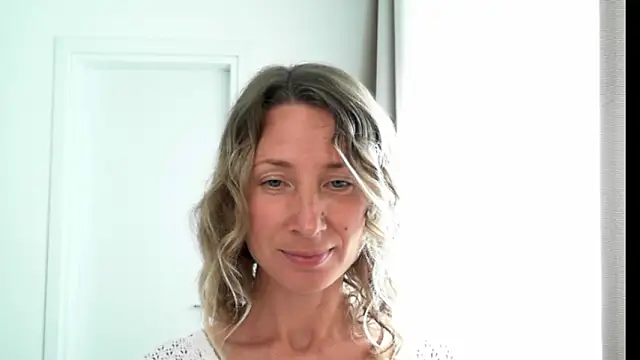 Paevoa online show from March 23, 12:20 pm