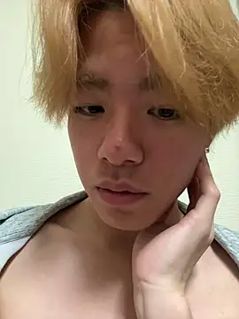 gagsjj online show from April 3, 3:32 pm