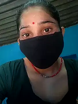 Snapshot of Hot_cupal chatting on November 12, 6:36 am Hot cupal online show from November 12, 6:36 am