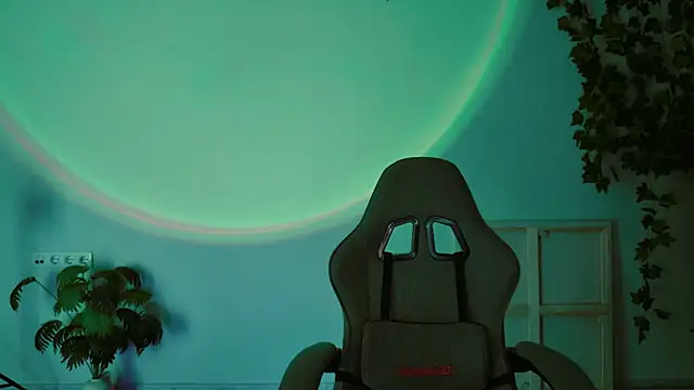 Yoka paradoXXX online show from October 24, 5:04 am