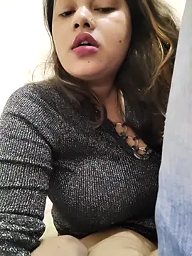 Snapshot of freedom70 chatting on October 14, 9:26 pm freedom70 online show from October 14, 9:26 pm