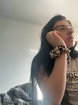 aurora28 online show from October 9, 9:40 am