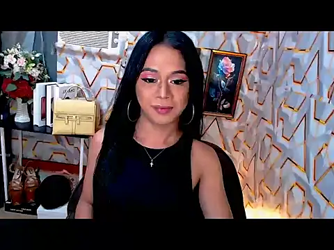 amari ivanna online show from February 18, 9:33 pm