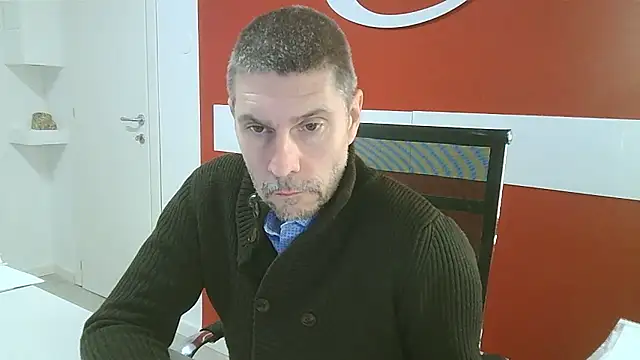 max79ve31 online show from January 9, 9:01 am