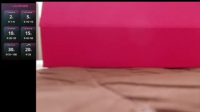 Snapshot of LunaLuxe1 chatting on February 3, 11:59 am LunaLuxe1 online show from February 3, 11:59 am