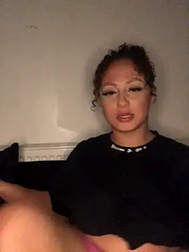 Snapshot of Welsh_Maya19X chatting on September 23, 11:19 pm Welsh Maya19X online show from September 23, 11:19 pm