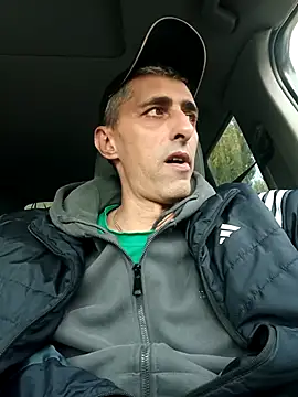 Snapshot of brodjga chatting on October 25, 1:07 pm brodjga online show from October 25, 1:07 pm