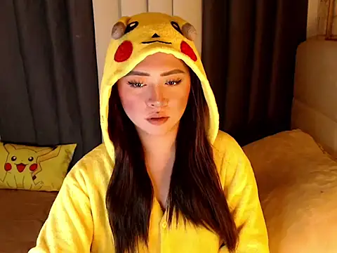 yourdevilsweettsx online show from April 2, 12:14 pm