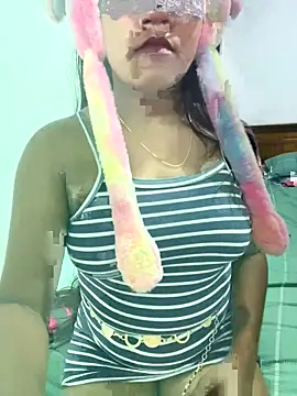 Snapshot of vinushi chatting on October 1, 9:04 am vinushi online show from October 1, 9:04 am