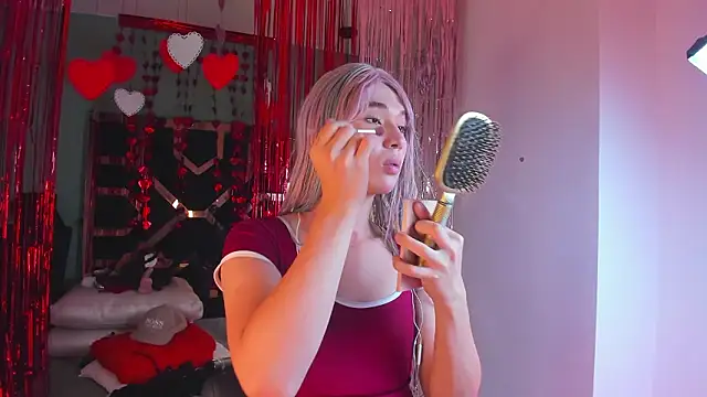 Electra Gosselin online show from February 16, 11:45 pm