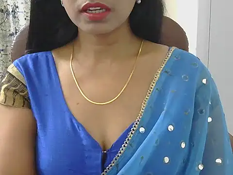 MISS SOMIYA online show from February 23, 6:05 pm