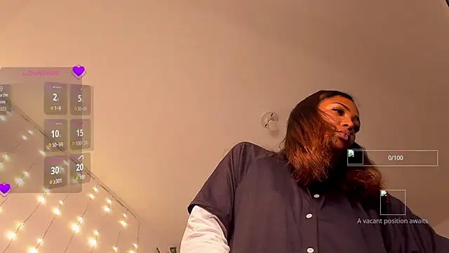 GiuliaCash online show from December 5, 11:19 am