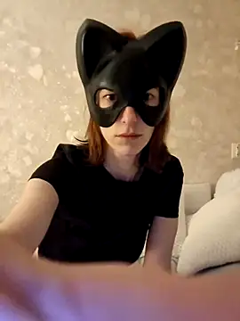 Snapshot of SecretIna chatting on April 28, 8:25 pm SecretIna online show from April 28, 8:25 pm