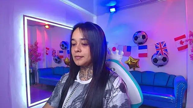 Snapshot of Black_roseee chatting on July 2, 3:34 am Black roseee online show from July 2, 3:34 am