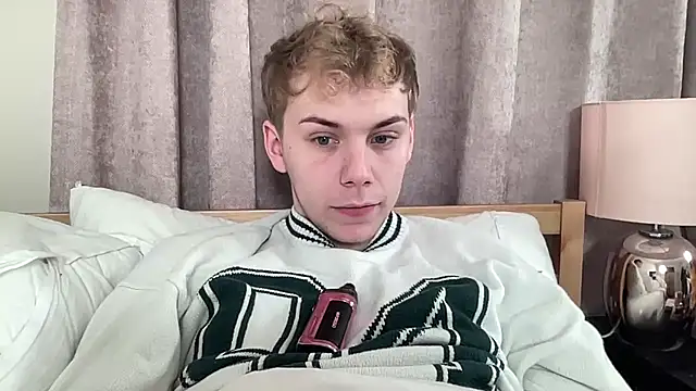 scottishtwink01 online show from October 29, 1:30 am