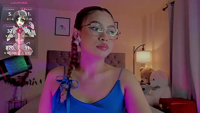 OxanaFedorova1- online show from December 4, 8:39 pm