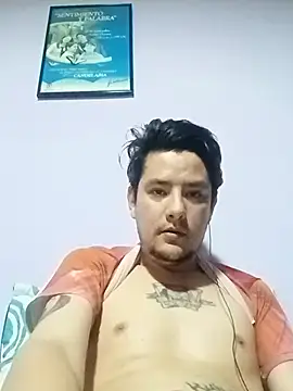 Snapshot of menchisxxx@xh chatting on September 15, 3:17 am menchisxxxxh online show from September 15, 3:17 am