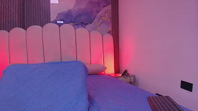 abbyrouss  online show from March 21, 3:11 am