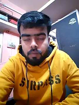 soniriyaa010101 online show from December 1, 1:16 pm