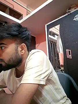 soniriyaa010101 online show from April 15, 11:50 am