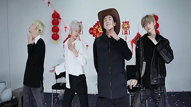 Snapshot of JL-sweetbaby1 chatting on February 28, 12:39 pm JL-sweetbaby1 online show from February 28, 12:39 pm